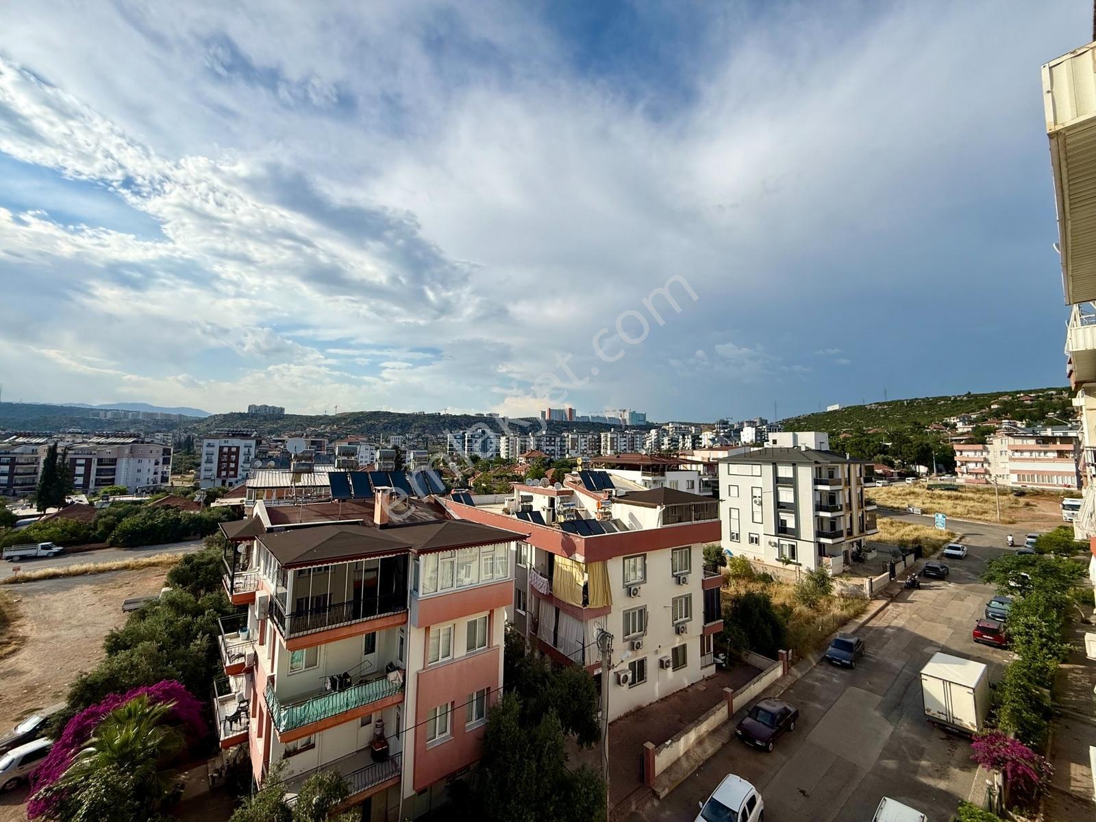 Çamlıbel'de Manzaralı Tadilatı Yapılmı Site İçi 3+1 Ayrı Mutfak - Görsel 12