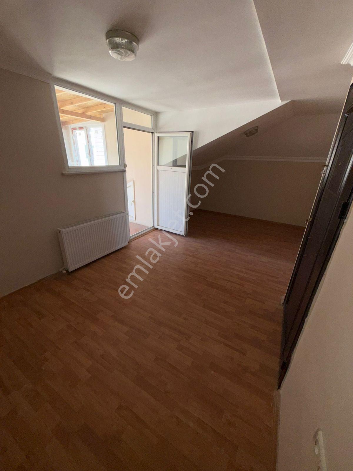 Cerrahpaşa Emlaktan Avcılar Mustafa Kemalpaşa Mahallesinde 5+2 Satılık Dubleks Daire - Görsel 11