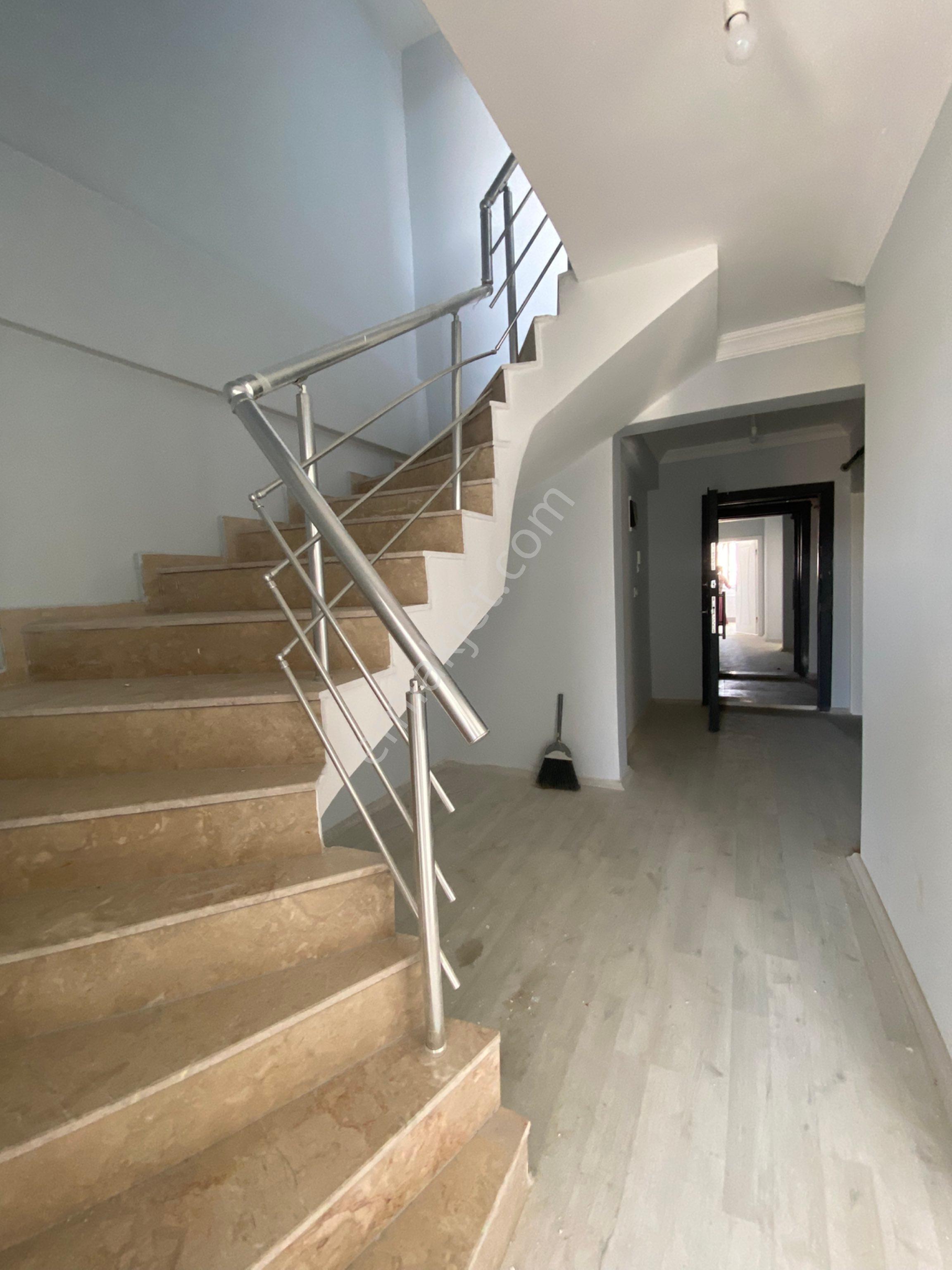 Kaçmaz Emlak’tan Kiralık Merkezi Konumda 3+1 Teraslı Sıfır Dubleks Daire - Görsel 20