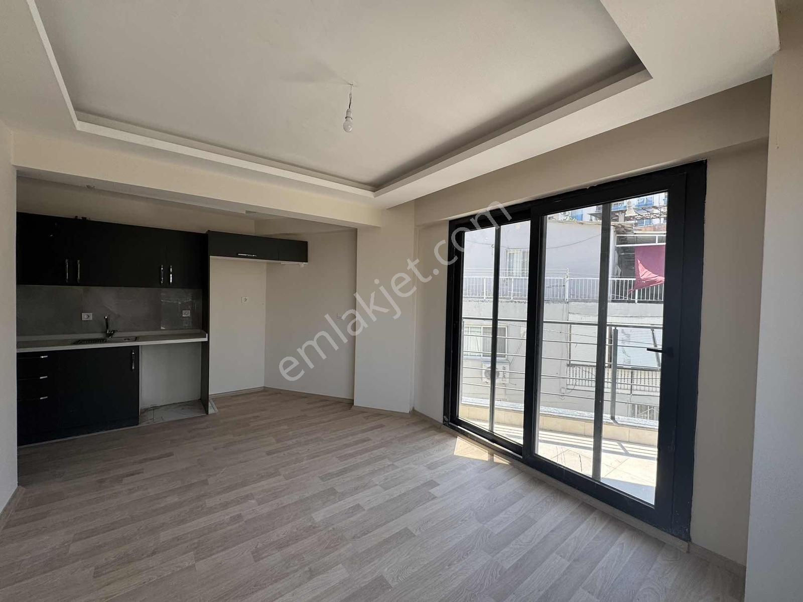 Turpa Mega Dan Bayraklı Soğukkuyu Da Uygun Satılık 2+1 Daire - Görsel 22