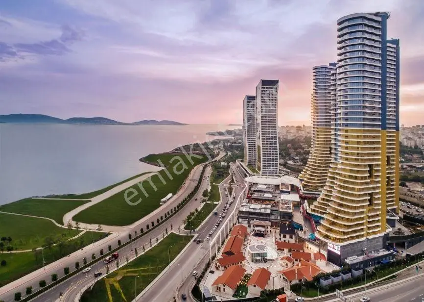 Kartal İstmarina Resıdence 32. Kat Full Eşyalı Kiralık 1+1