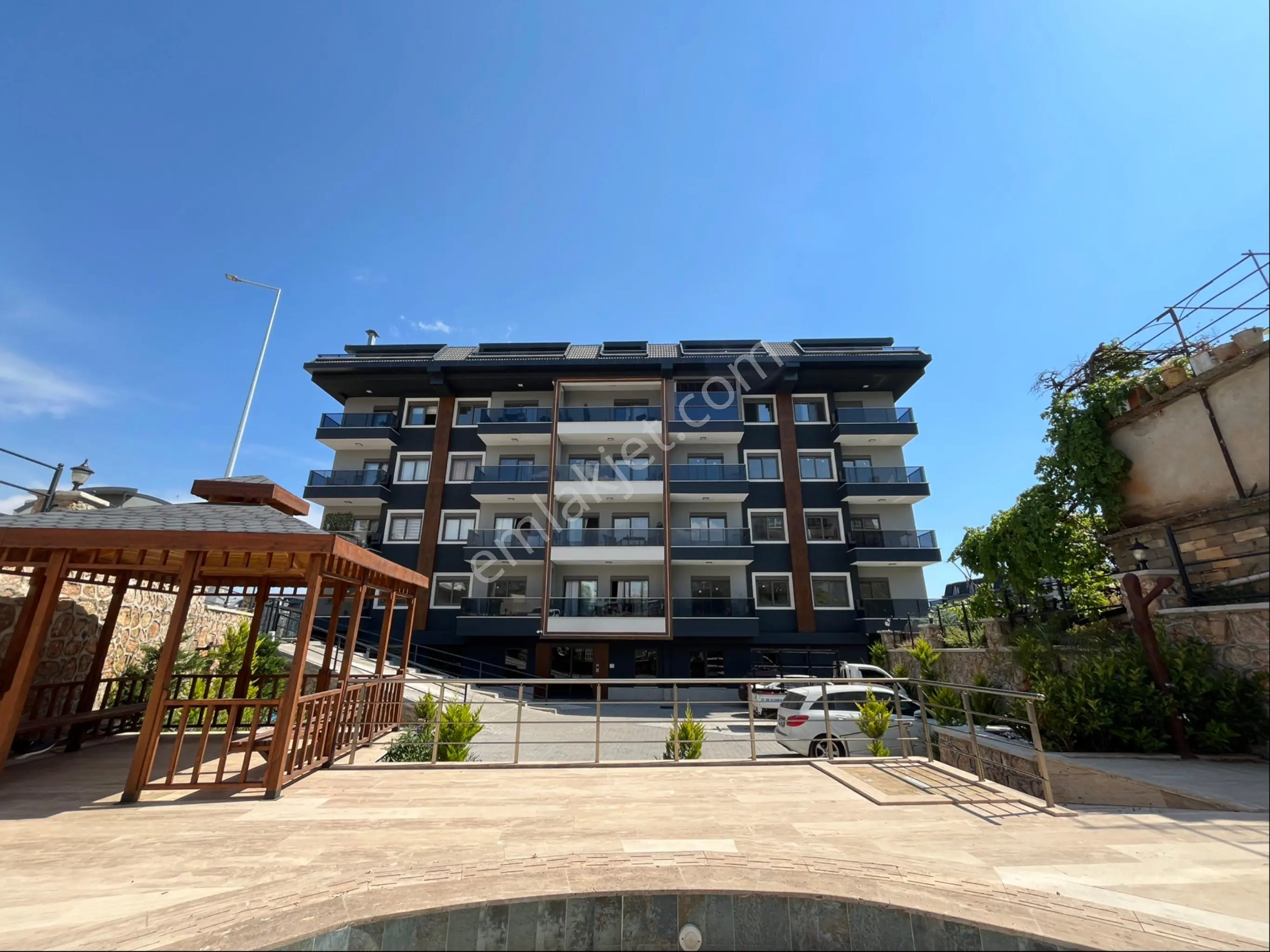 Yetkin’den Obada 2+1 100m2 Sıfır Oturuma Hazır Lüks Daire