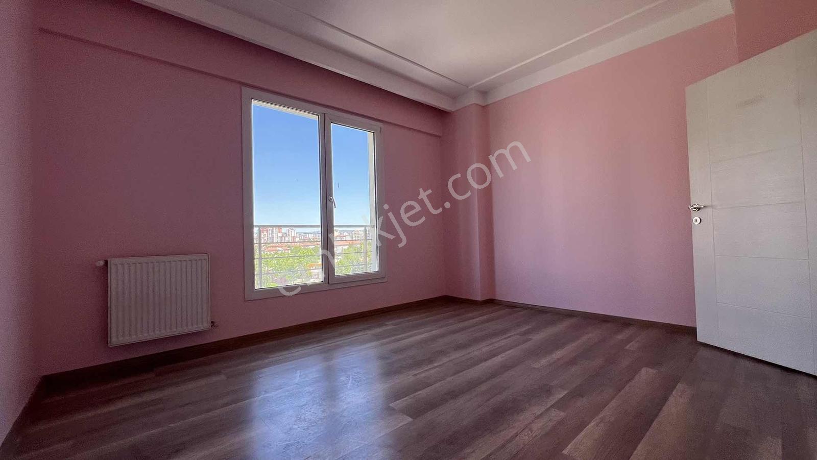 Konal/ En Yapı - Ana Cadde Üzeri Site İçerisinde Kiralık Daire - Görsel 34