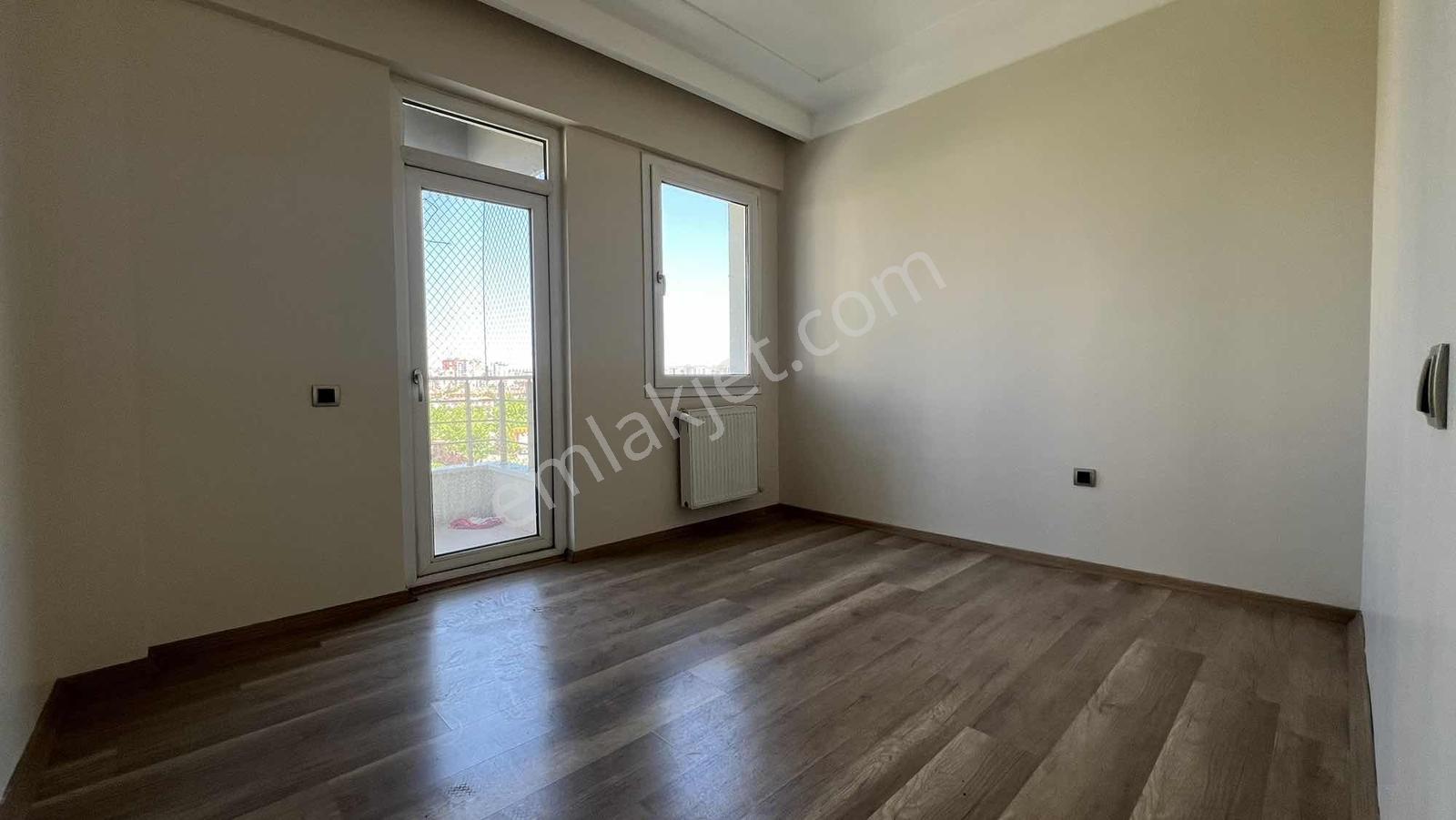 Konal/ En Yapı - Ana Cadde Üzeri Site İçerisinde Kiralık Daire - Görsel 2