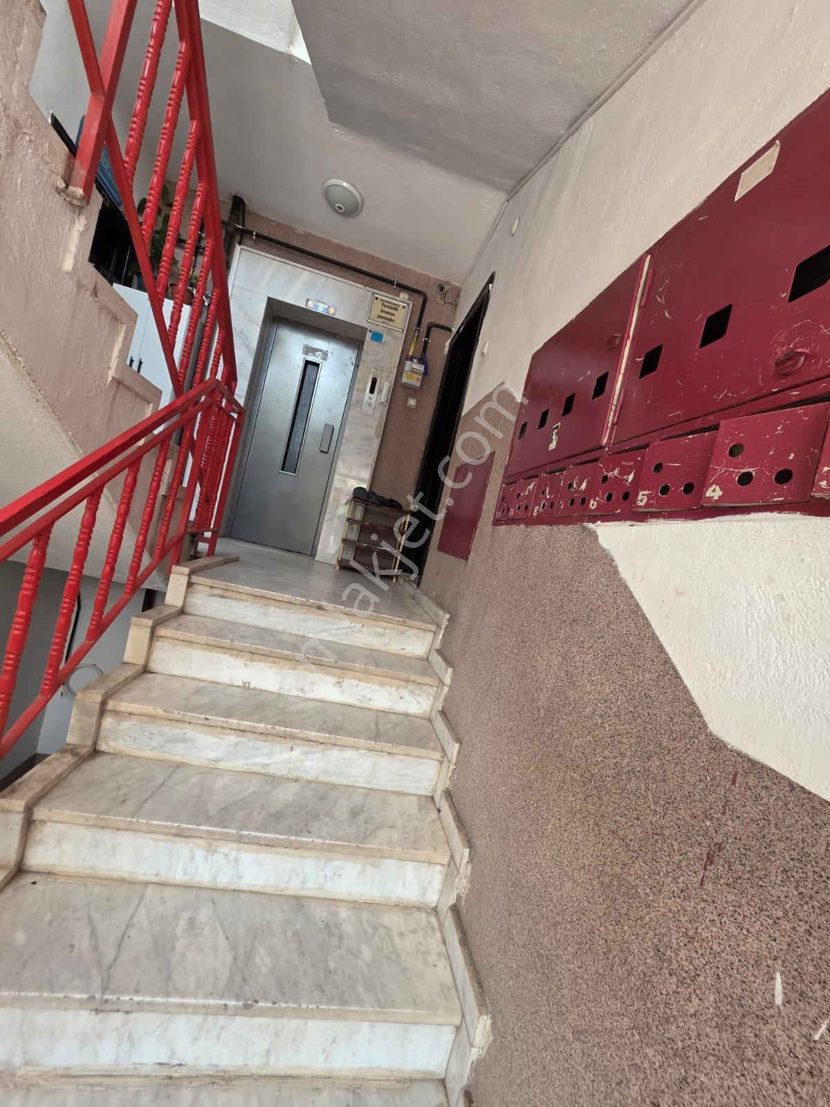 Kozağaç'ta Cami Ve Yeşil Alan Park Cepheli 3+1 Arakat Full Yapılı Bakımlı Asansörlü Daire - Görsel 25
