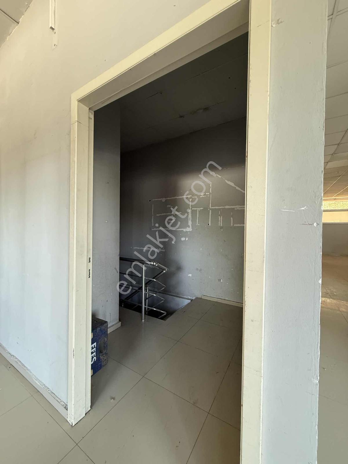 Analitik'den Anacadde Üzeri Köşe Parsel Kiralık İşyeri - Görsel 25