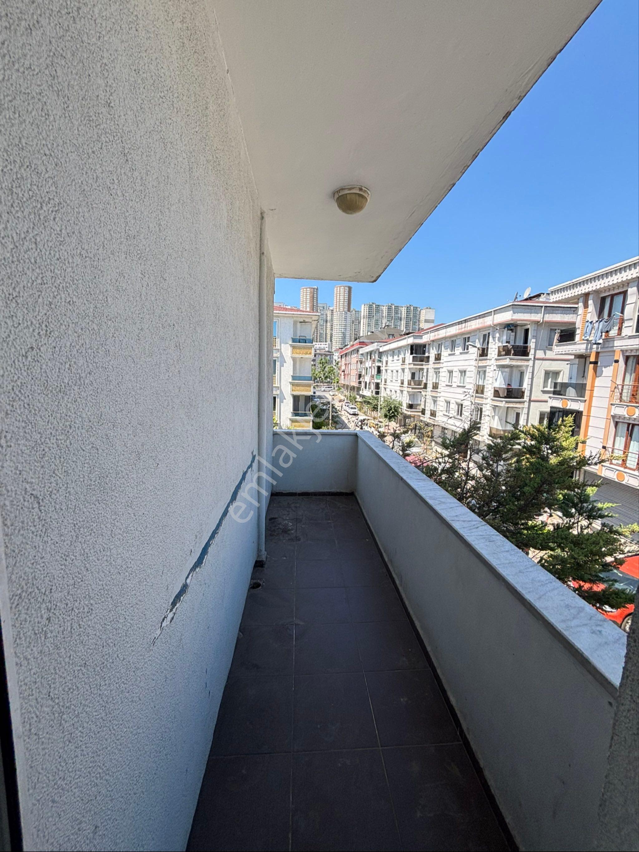 Kiralık 3+1 Spor Parkının Yanında - Görsel 7