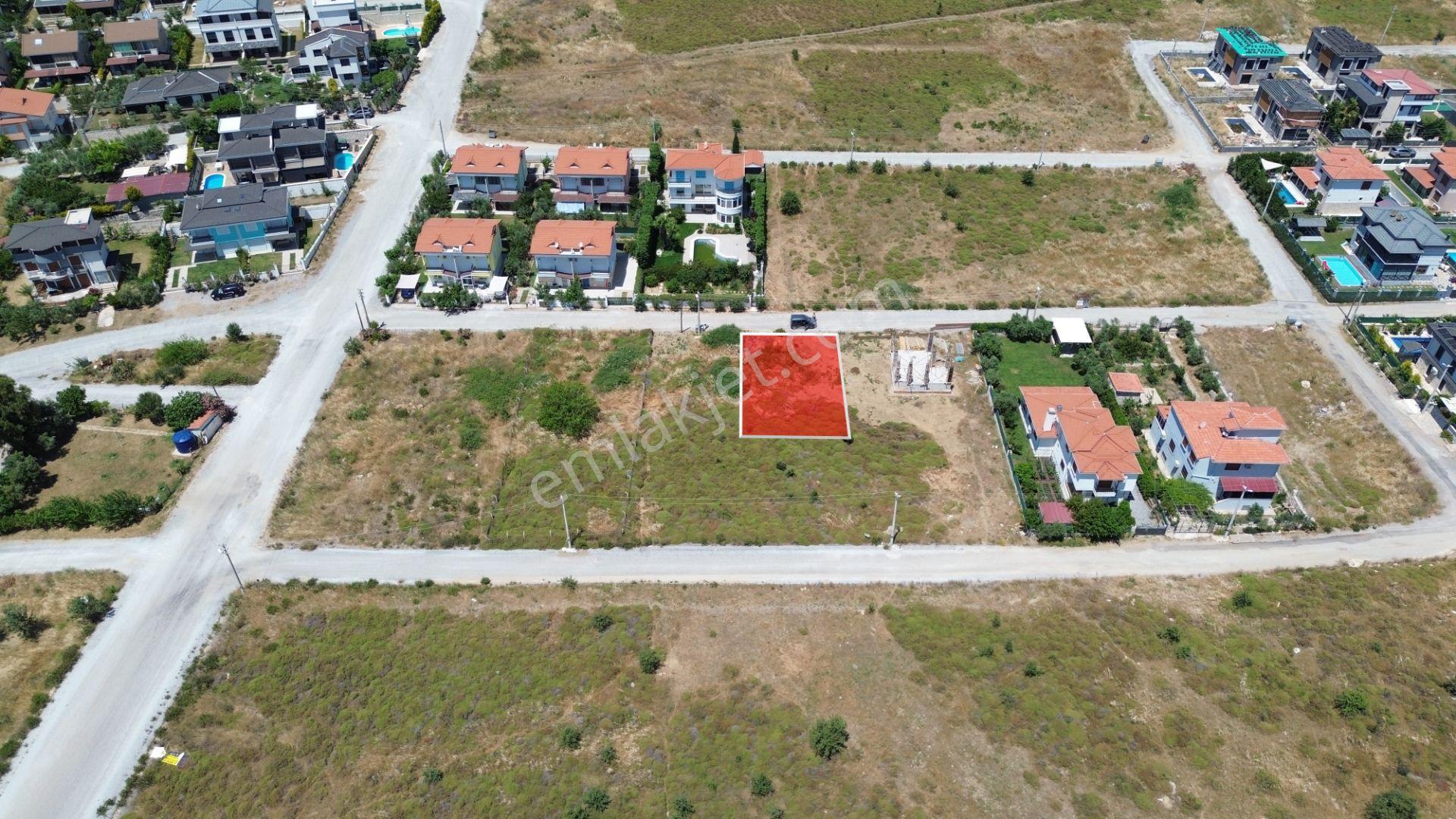 Denize Yakın Konumda 310 M² Villa İmarlı Arsa - Görsel 8
