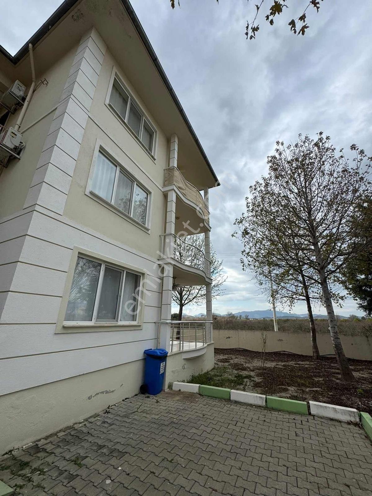 Çiğdem Emlaktan Onat Garden Sitesinde 2+1 Eşyalı Kiralık Daire - Görsel 3