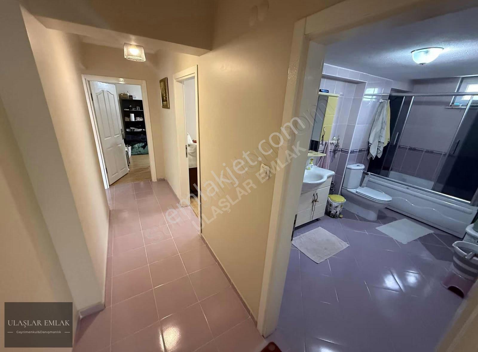 Ümraniye Armağanevler Mah 3+1 150 M2 Satılık Arakat Daire - Görsel 6