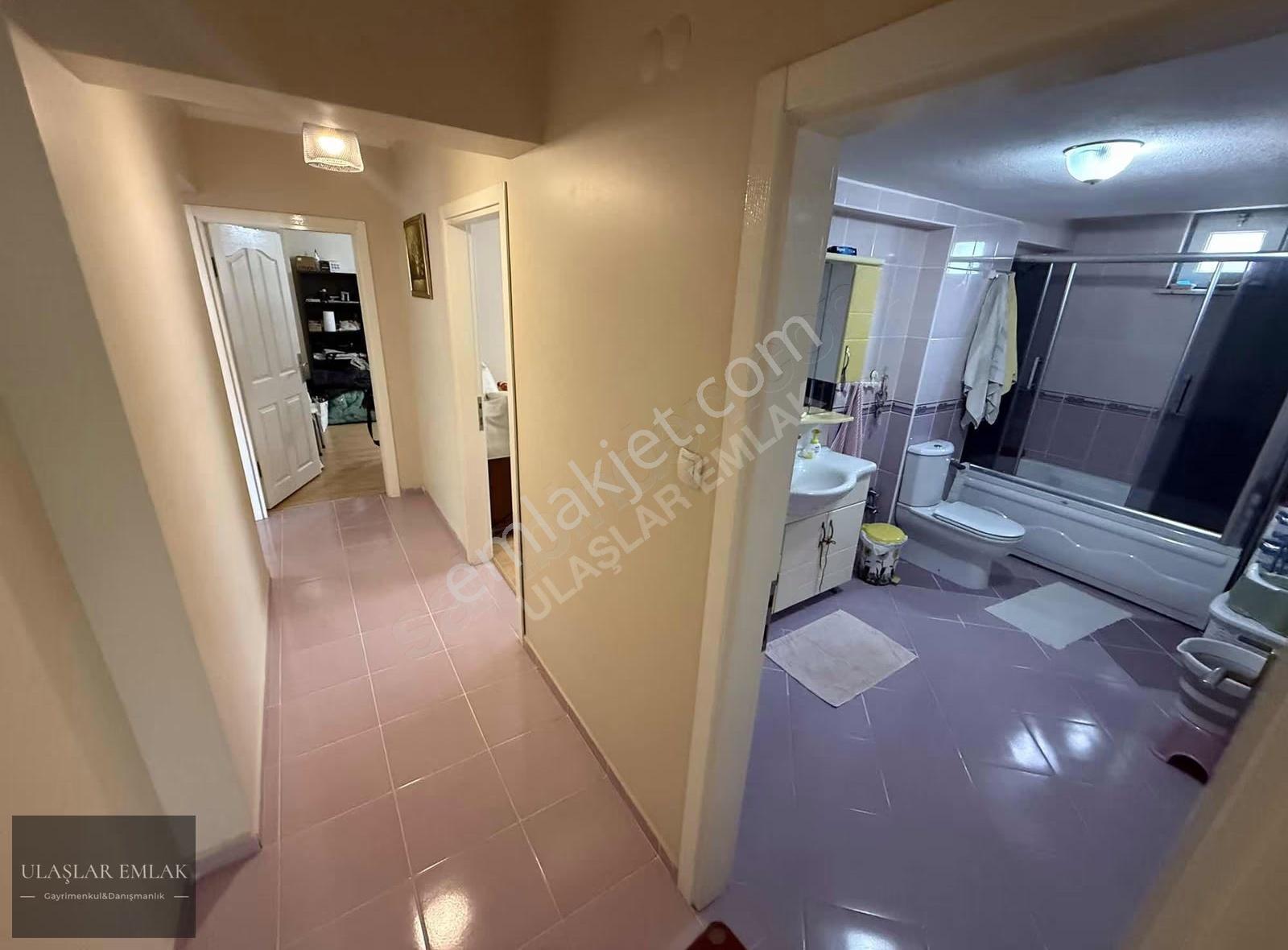 Ümraniye Armağanevler Mah 3+1 150 M2 Satılık Arakat Daire - Görsel 9