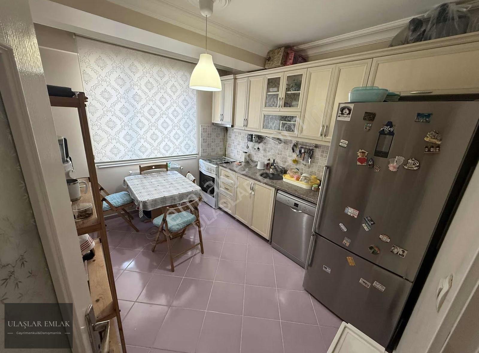 Ümraniye Armağanevler Mah 3+1 150 M2 Satılık Arakat Daire - Görsel 4