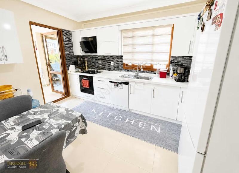 Terzioğlu'ndan Kızılkeçili Yol Girişinde3+1 Havuzlu Sitede Daire - Görsel 15