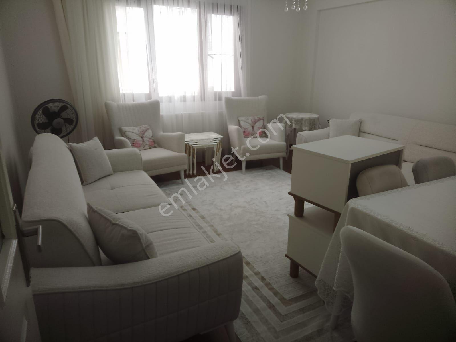 Hastane Yakını 3+1 Eşyalı Doğalgazlı Kiralık Daire