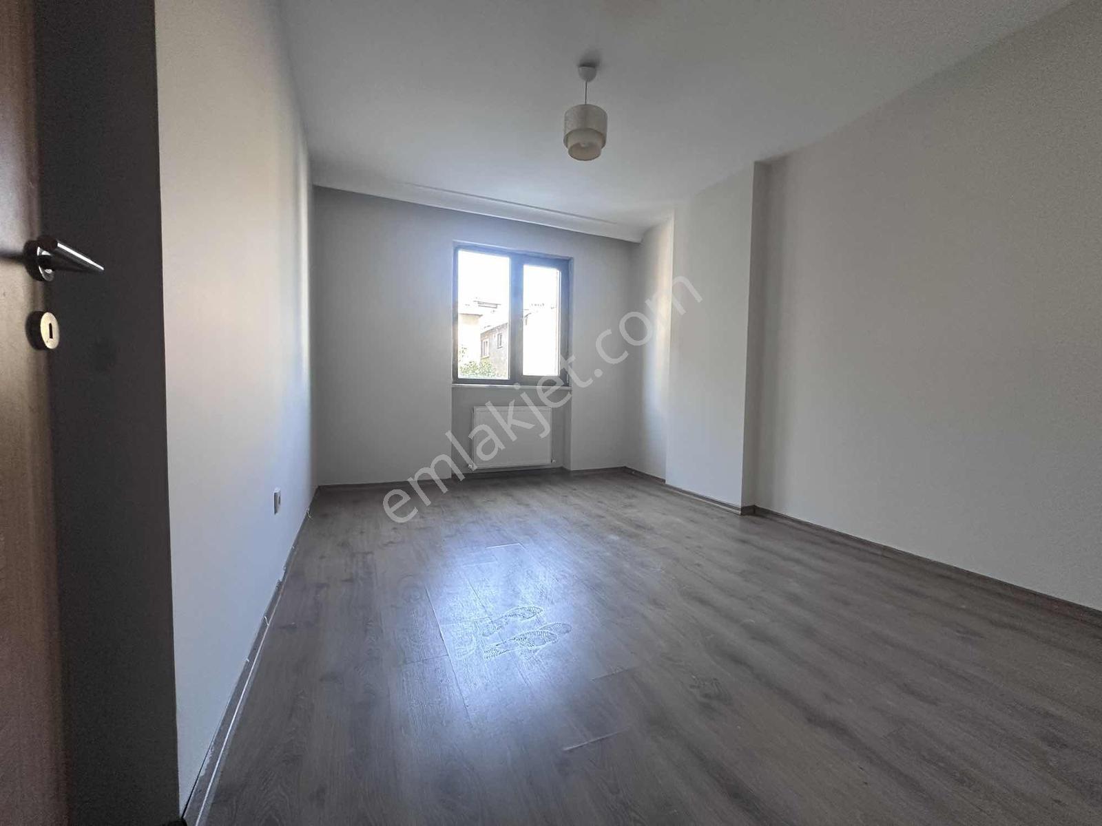 Uygun Emlaktan Kiralık 2+1 2.katta Alga Residance - Görsel 8
