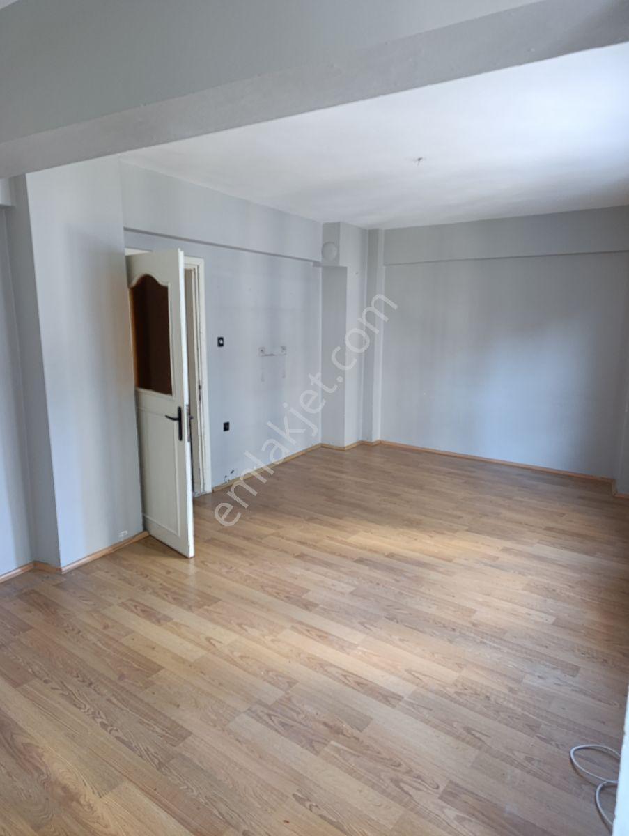 2+1 Kiralık Daire Metroya 10 Dakika Uygun Fiyat - Görsel 7