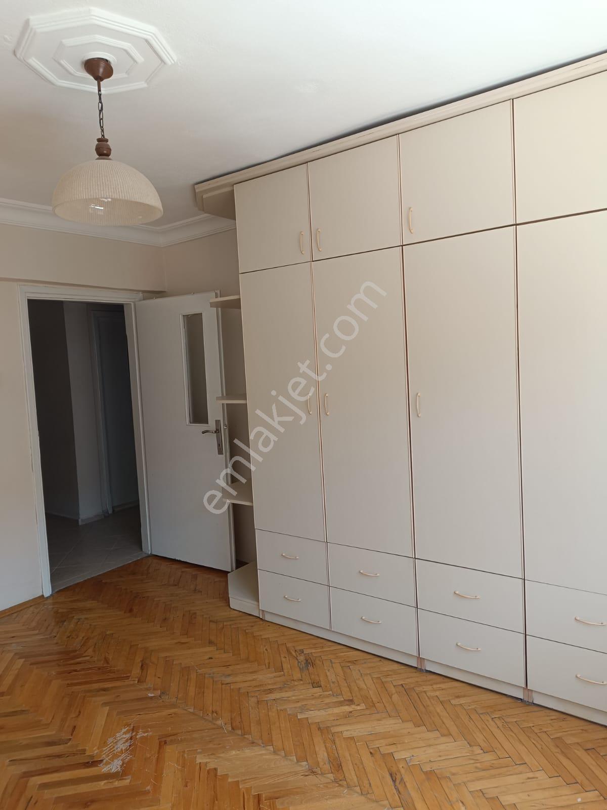 Akarbası Mahallesi Satılık 3+1 Ara Kat Daıre - Görsel 32