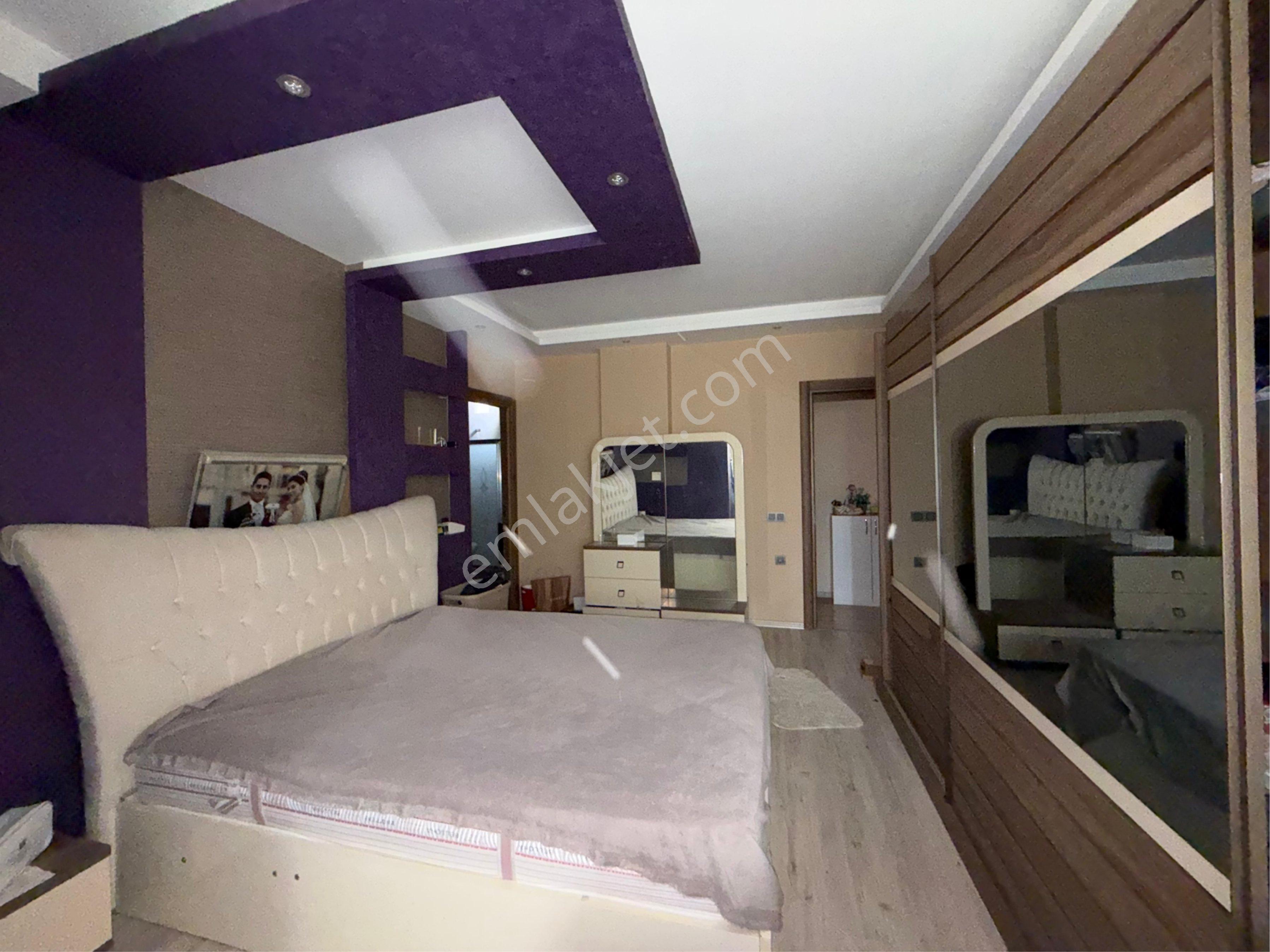 Karslılarda Göl Manzaralı 4+2 Site İçi Satılık Çatı Dublexi - Görsel 32