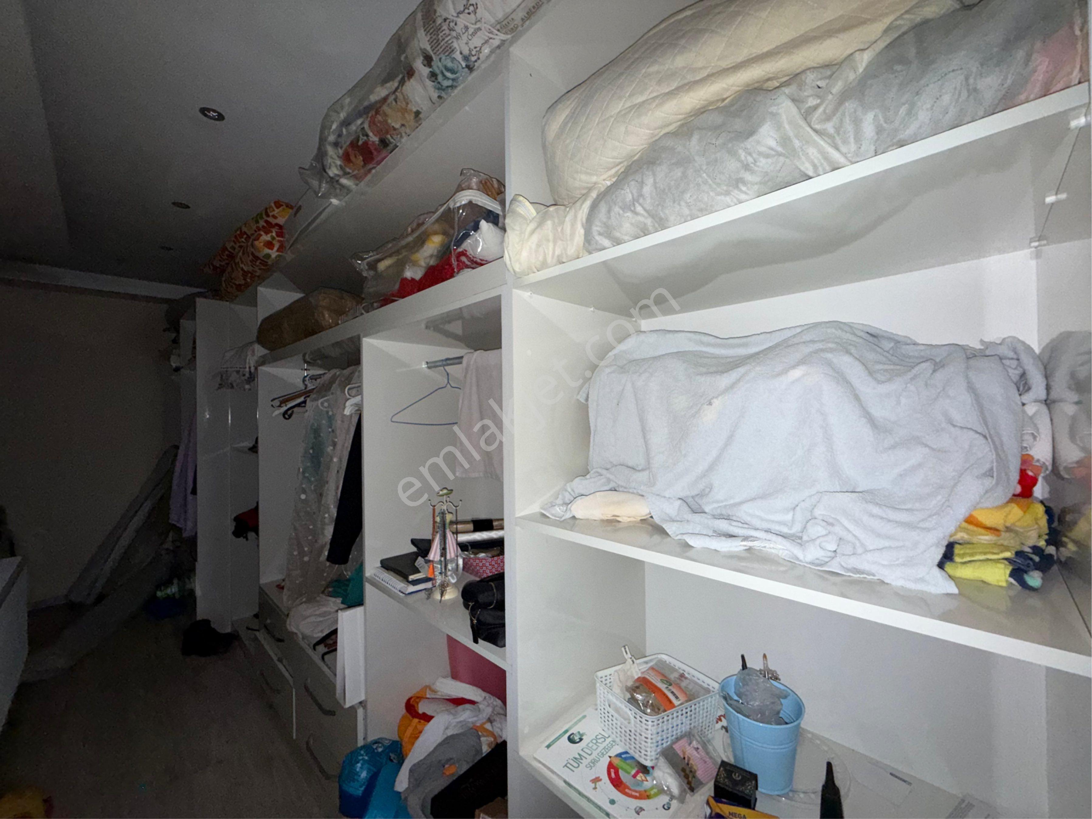Karslılarda Göl Manzaralı 4+2 Site İçi Satılık Çatı Dublexi - Görsel 33