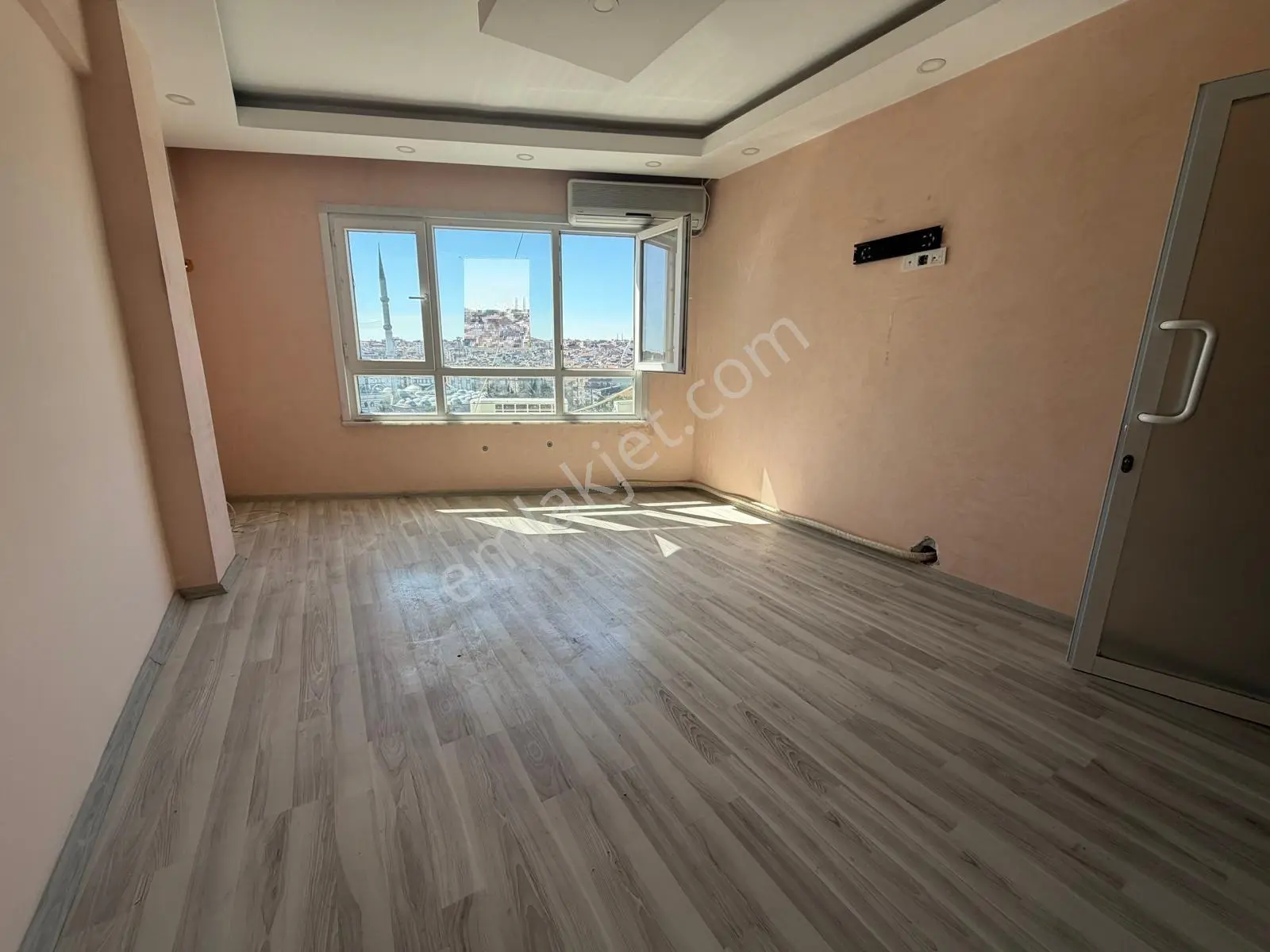 İstanbul House'dan Belediyenin Karşısında Fırsat Büro&ofis - Görsel 3