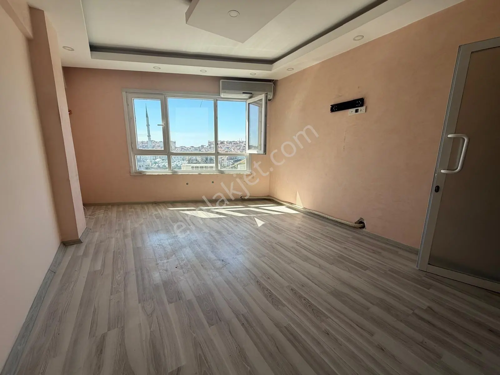 İstanbul House'dan Belediyenin Karşısında Fırsat Büro&ofis - Görsel 4