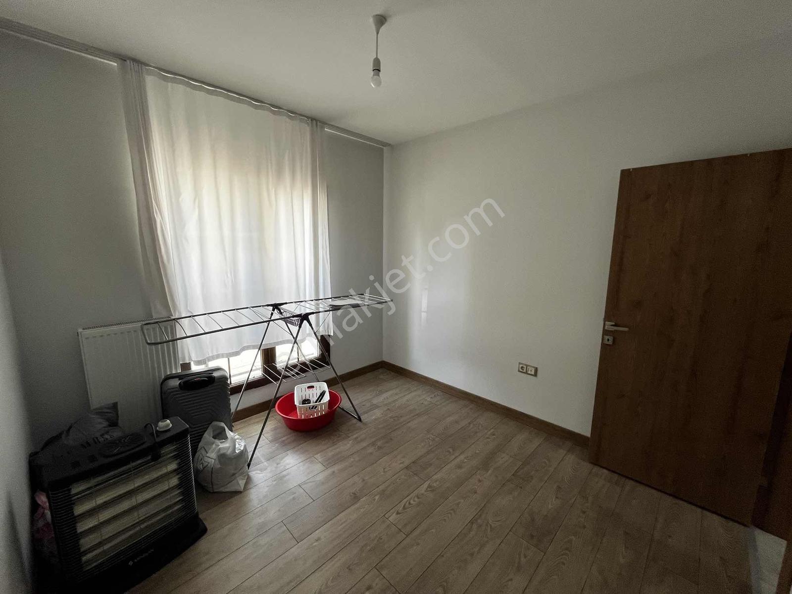 Meram Beybes Tokide Kiralık 2+1 - Görsel 15