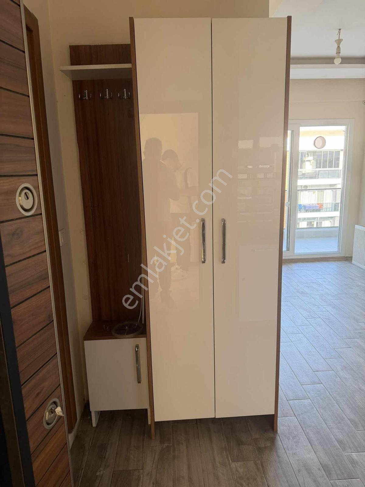 Özgün Gm'den - Muradiye Villalar Bölgesinde Kiralık Daire - Görsel 13