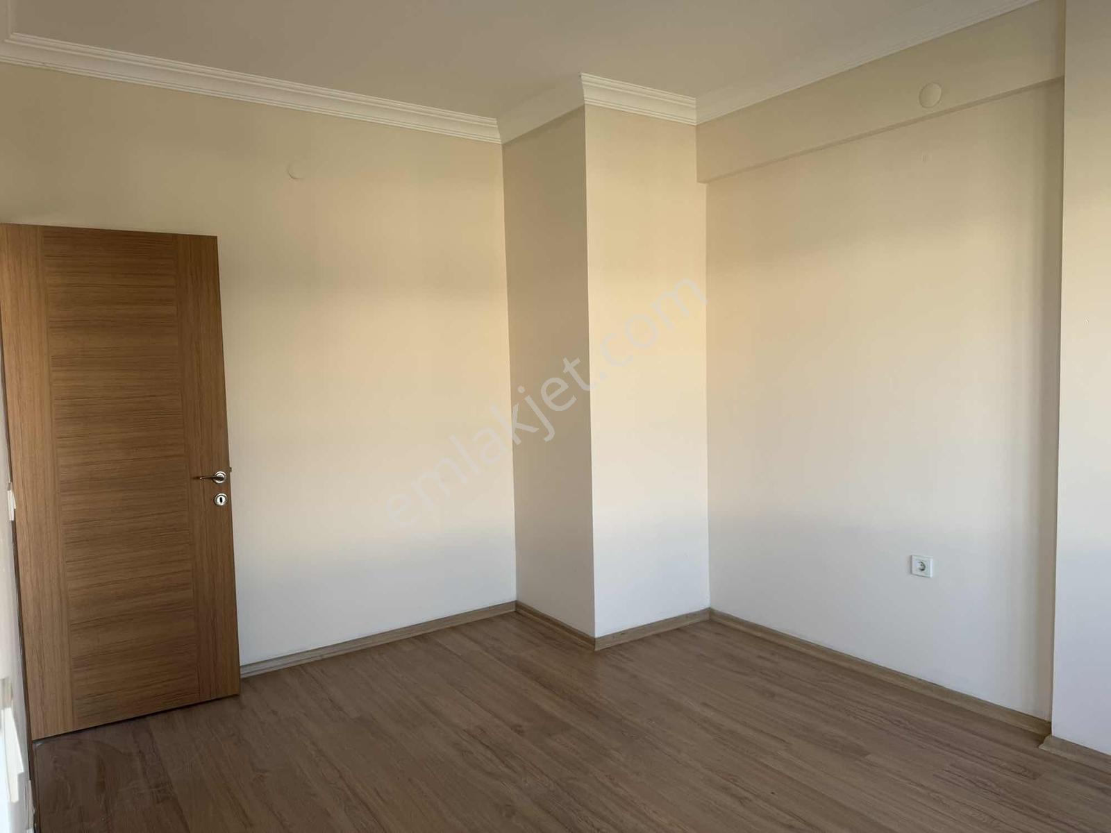 Özgün Gm'den - Muradiye Villalar Bölgesinde Kiralık Daire - Görsel 23