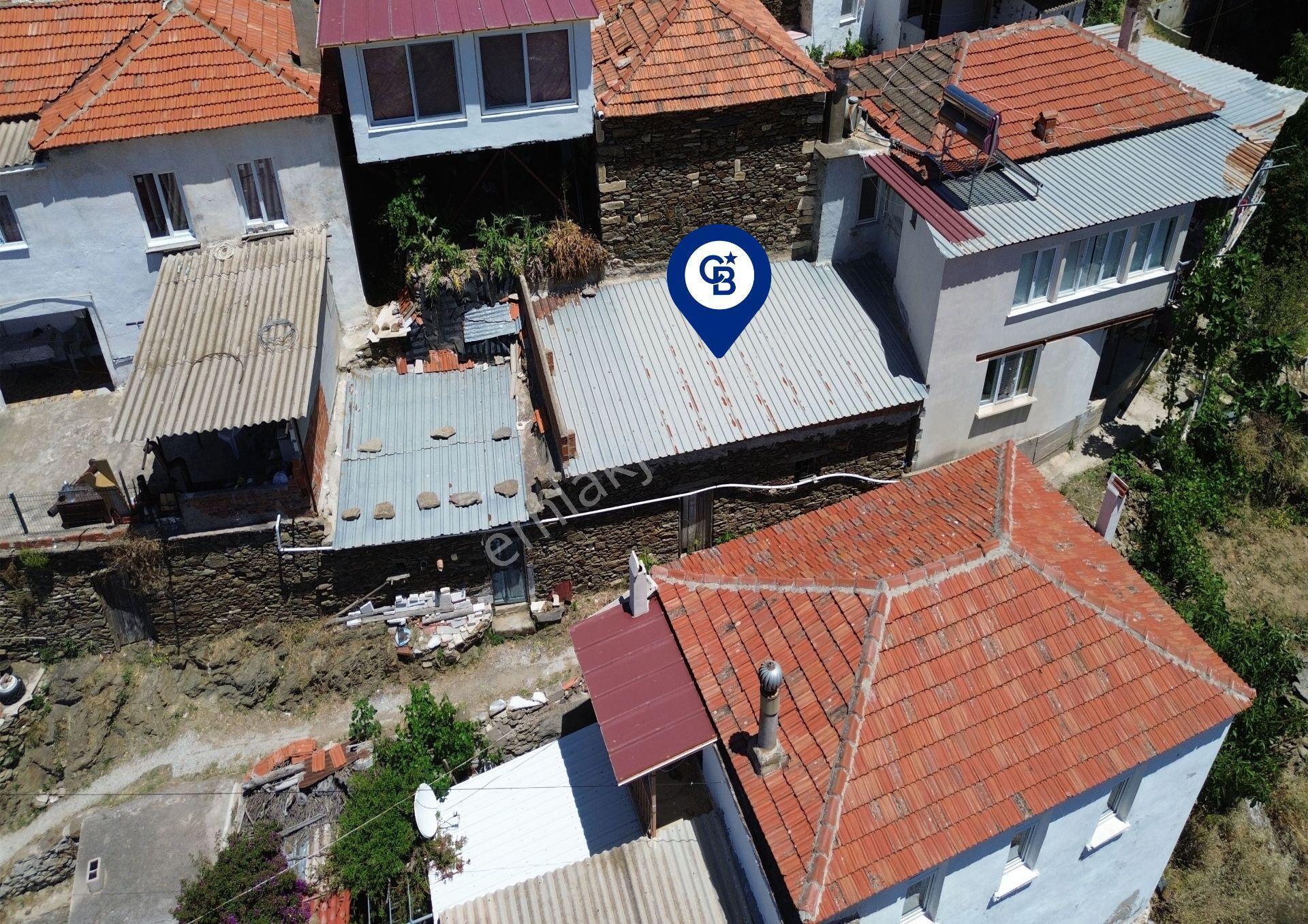 Karaburun Sarpıncık Köy Merkezinde Satılık Arsa - Görsel 9