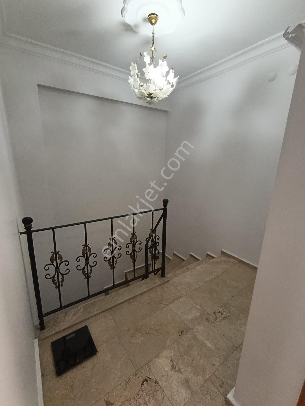 Şirinyer Nato Yakını Müstakil Tadında 5+2 Geniş Dubleks Daire - Görsel 20