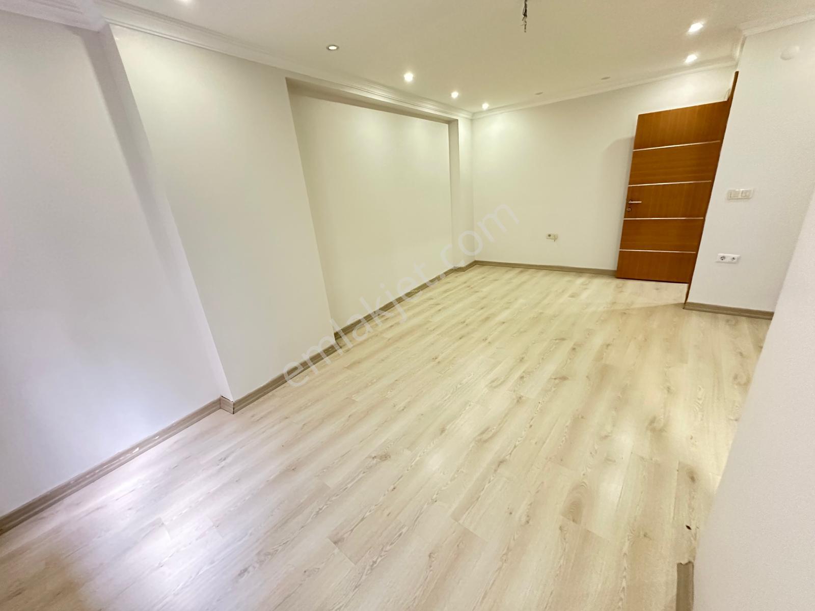 Çeliktepe'de, Metroya 2dk, 2+1, Cadde Üzeri Kiralık Daire,artum - Görsel 3