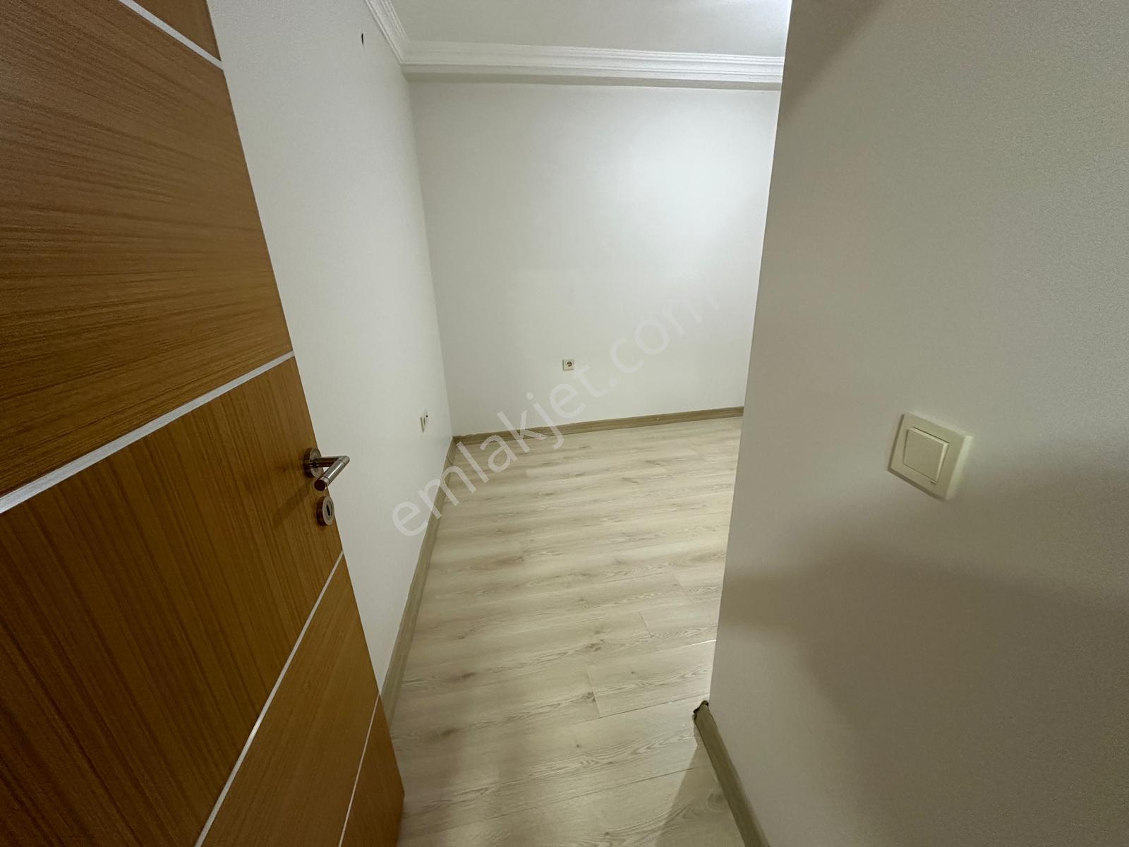 Çeliktepe'de, Metroya 2dk, 2+1, Cadde Üzeri Kiralık Daire,artum - Görsel 14