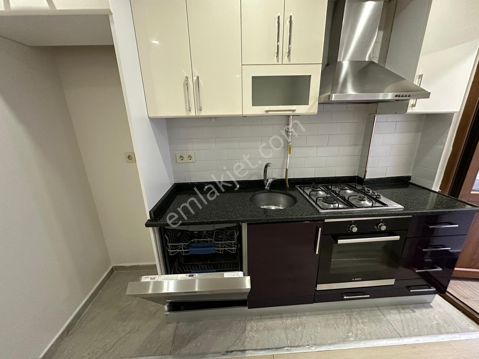 Çeliktepe'de, Metroya 2dk, 2+1, Cadde Üzeri Kiralık Daire,artum - Görsel 7