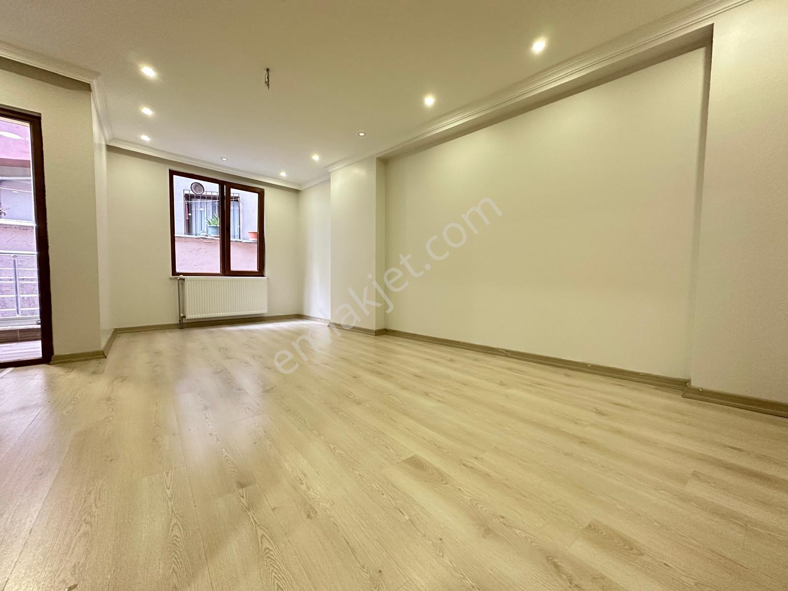 Çeliktepe'de, Metroya 2dk, 2+1, Cadde Üzeri Kiralık Daire,artum - Görsel 4