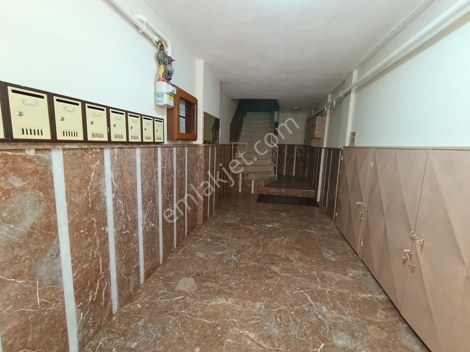 Şirinyer Nato Karşısı Geniş 3+1 Ara Kat Doğalgazlı Satılık Daire - Görsel 15