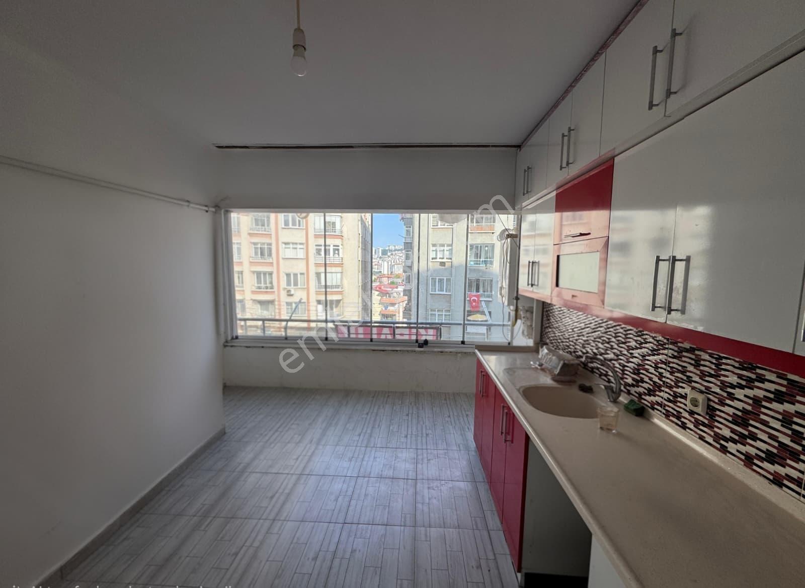 Yağmur Emlak'tan Adalet Mahallesi'nde Geniş Ve Ferah 2+1 Kiralık - Görsel 4