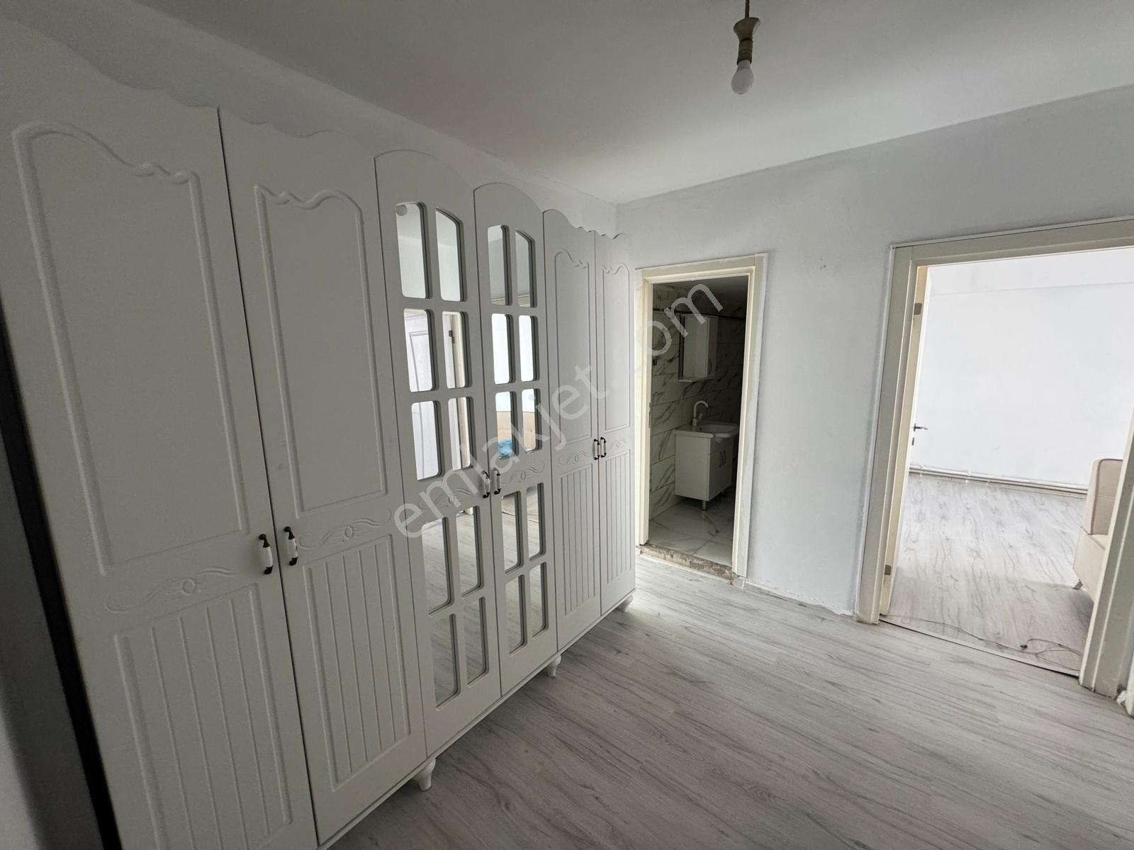Yağmur Emlak'tan Adalet Mahallesi'nde Geniş Ve Ferah 2+1 Kiralık