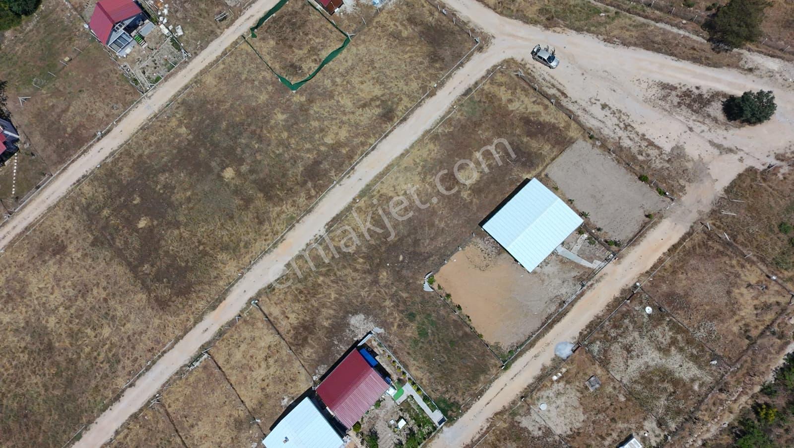 Menderes Dereköy'de Kooperatif Güvencesiyle Satılık Yan Yana 406 M² Parsel - Görsel 4