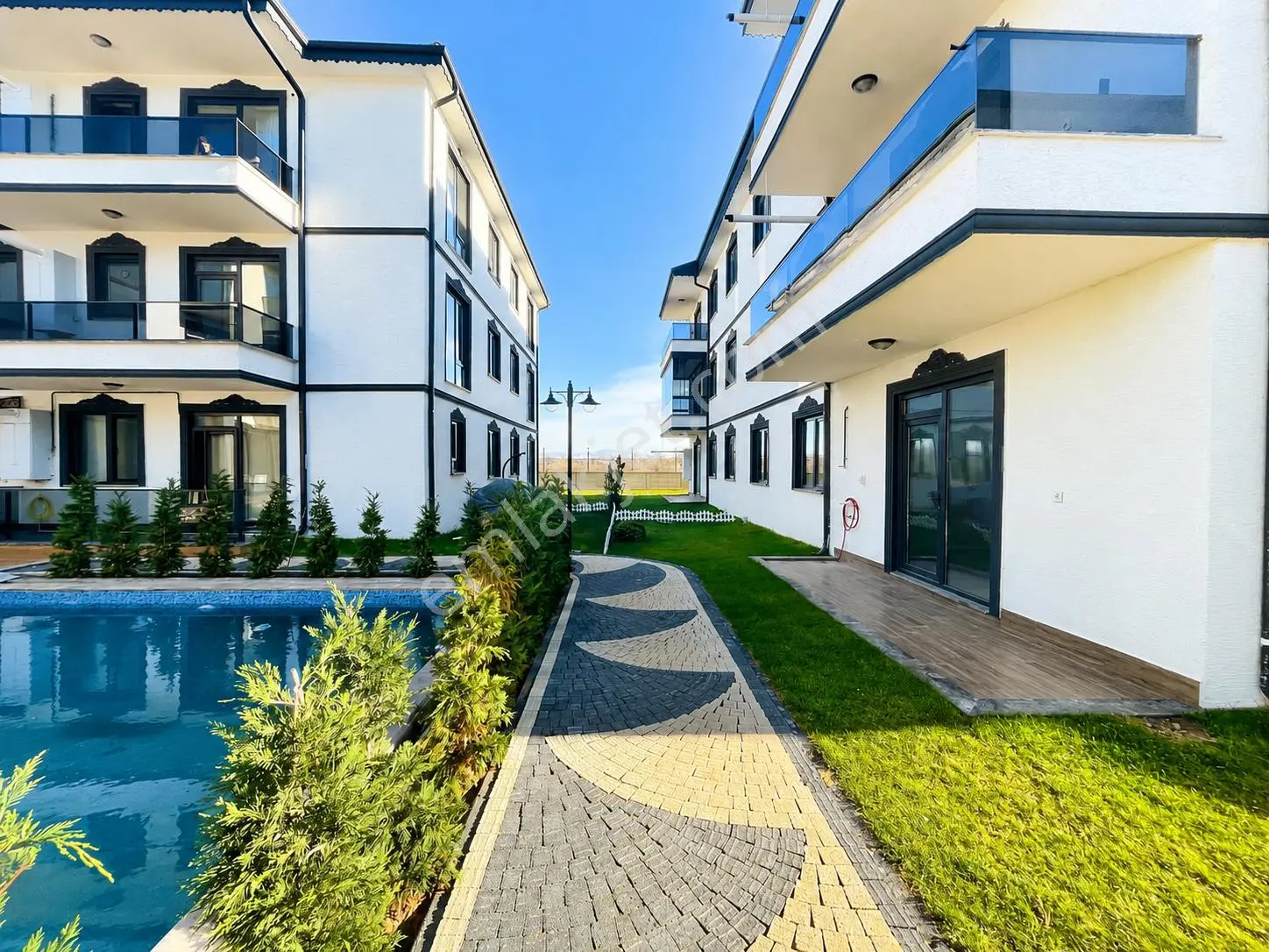 Modern Mimari-lüks Ve Konforlu-havuzlu- Özel Site İçi Daireler!! - Görsel 5