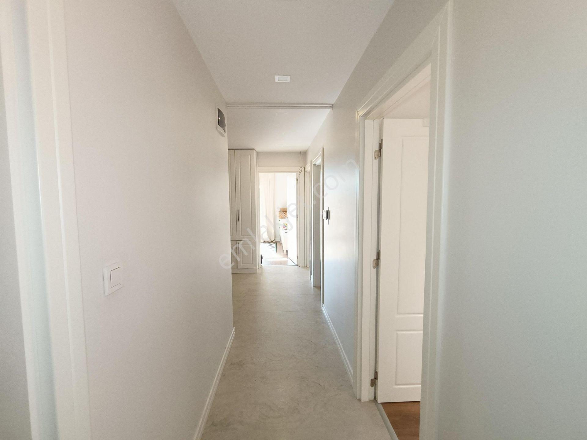 Ataşehir Başak Sitesi | Metrolara Yakın | Komple Tadilatlı | Satılık Boş Daire - Görsel 12