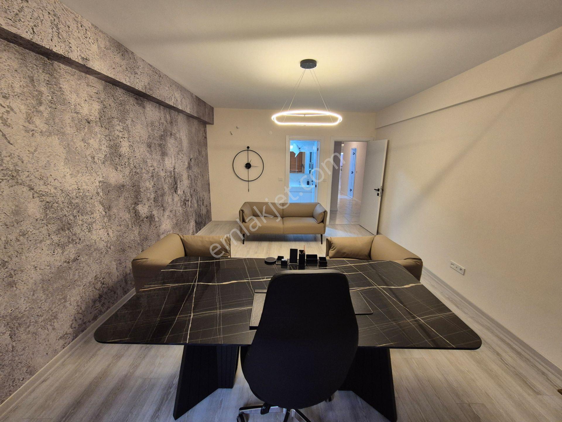 Pendik Çarşı İçi Marmaraya Yakın 4+1 200 M2 Lüks Kiralık Ofis - Görsel 26