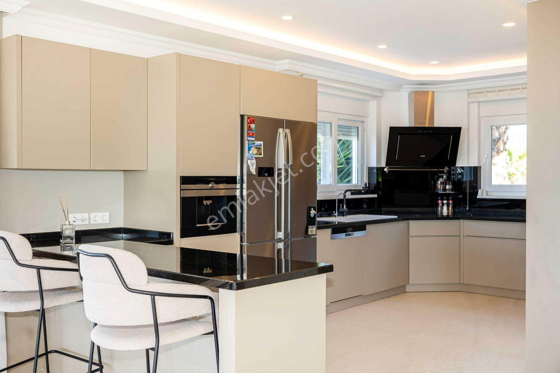 Alanya Kargıcak Lüks Ve Konfor Bir Arada Sunan Deniz Manzaralı 3+1 Modern Villa - Görsel 16
