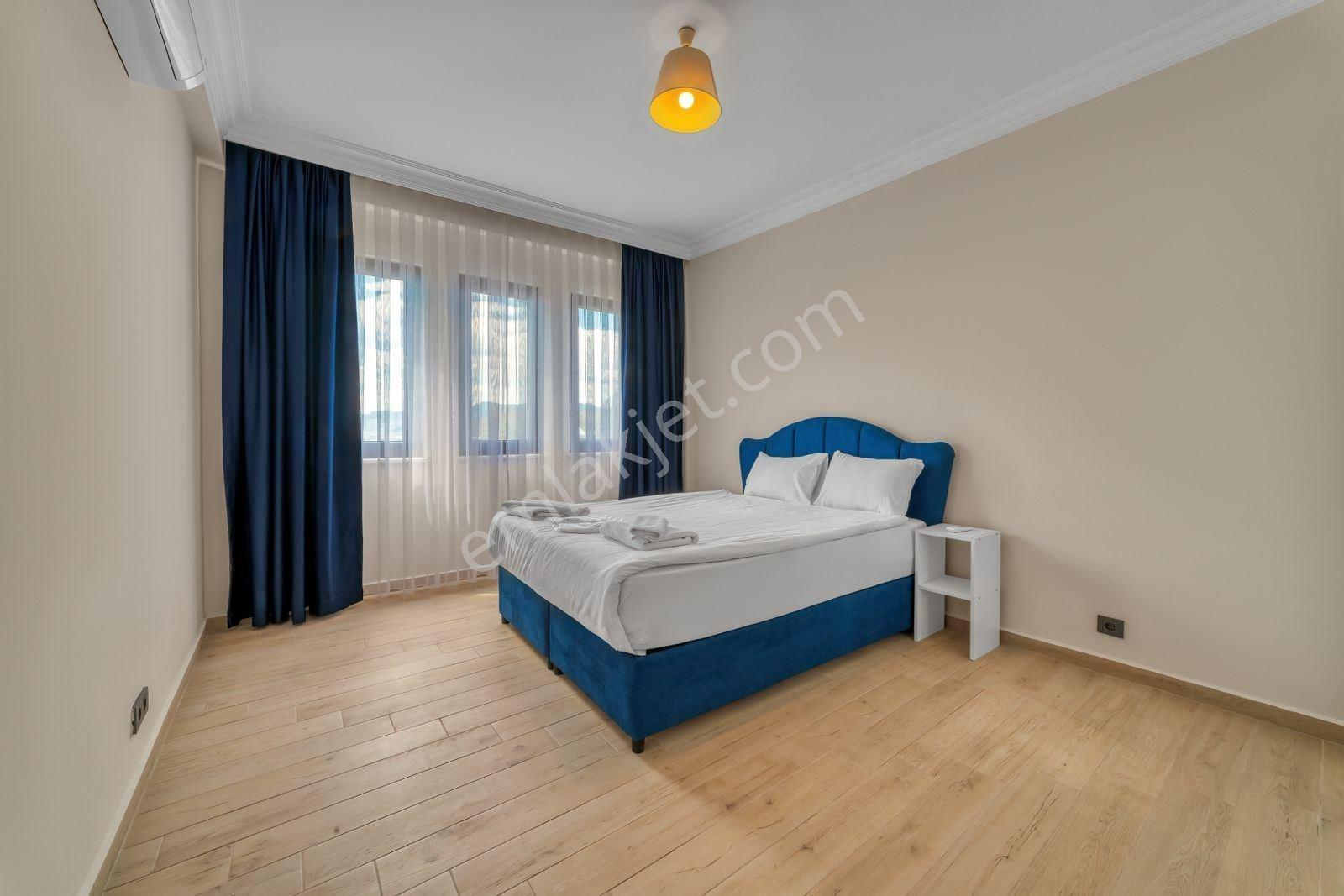 Alanya Gold Cityde Eşşiz Deniz Manzaralı Lüks Yaşam Sunan 2+1 Satılık Dubleks - Görsel 12