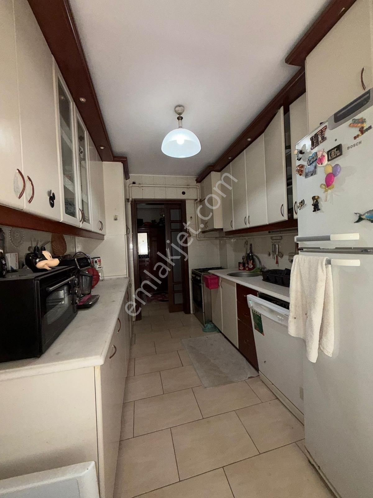 Forbes Caddesi Üzeri 3+1 Doğalgazlı 135 M2 Satılık Arakat Daire - Görsel 3