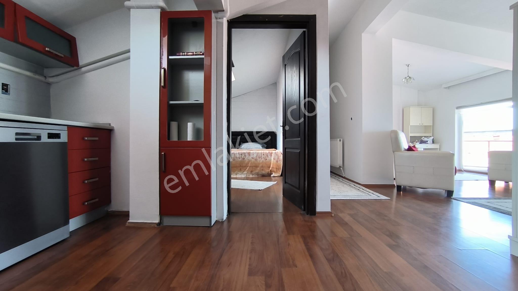 Trabzon Meydan İskenderpaşa Da Eşyalı Kiralık 1+1 Daire - Görsel 23