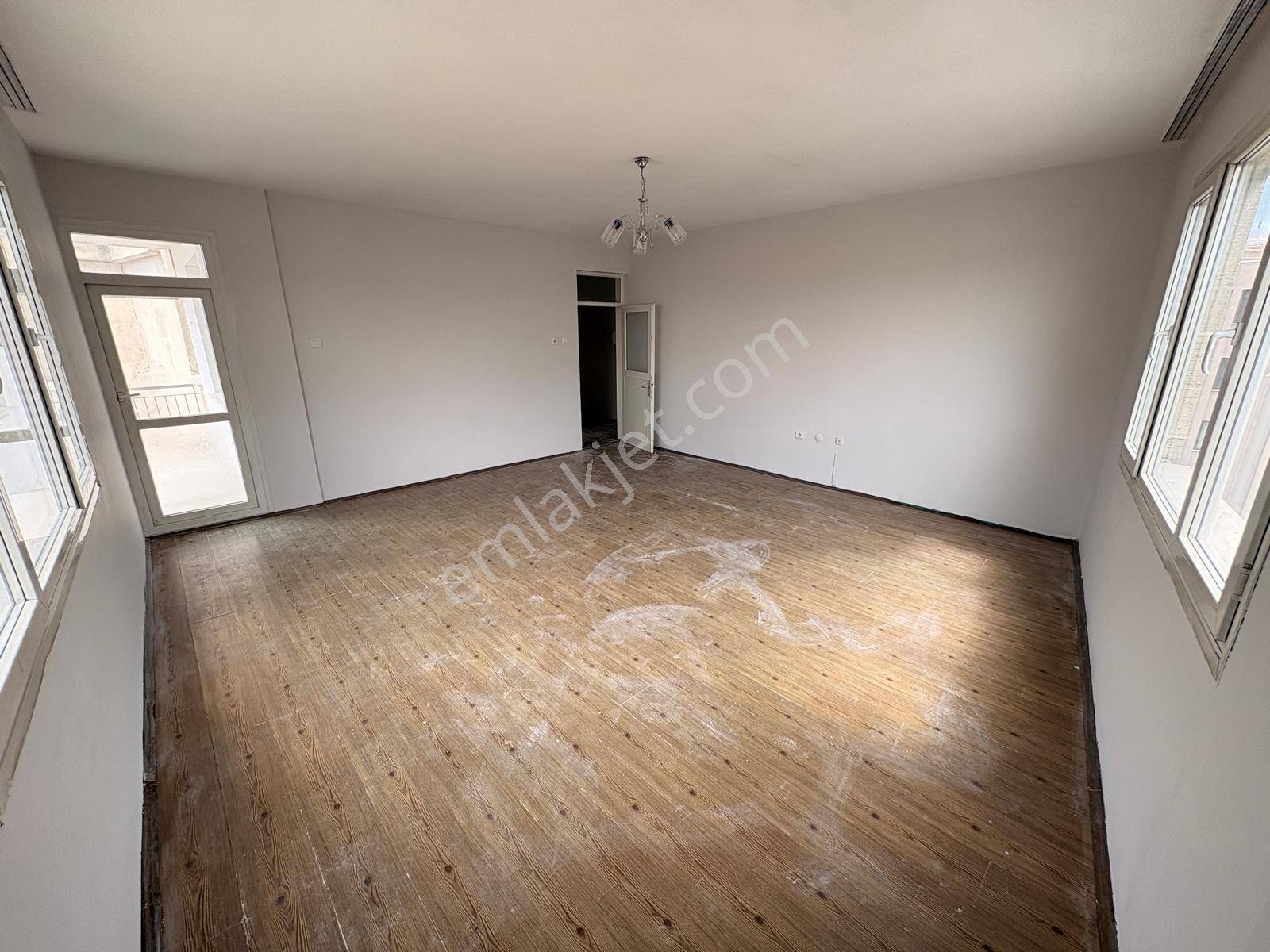Şehir Manzaralı Forbes Sevgi Yolu Üzeri 2+1 Geniş Kiralık Daire - Görsel 11