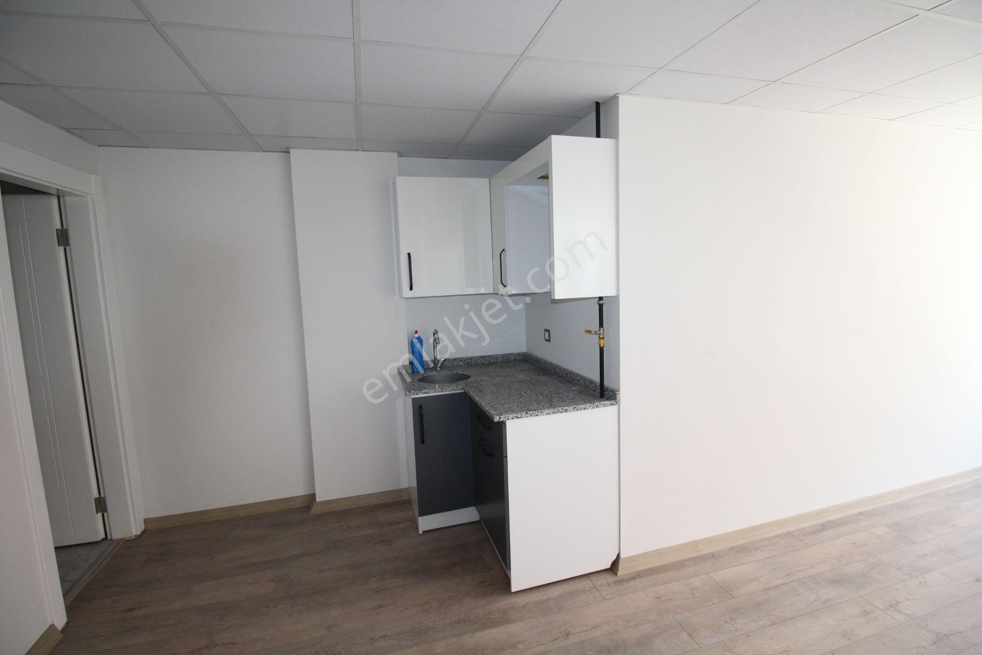 Aksaray Hamidiye Mahallesinde Kiralık 350 M Dükkan - Görsel 19