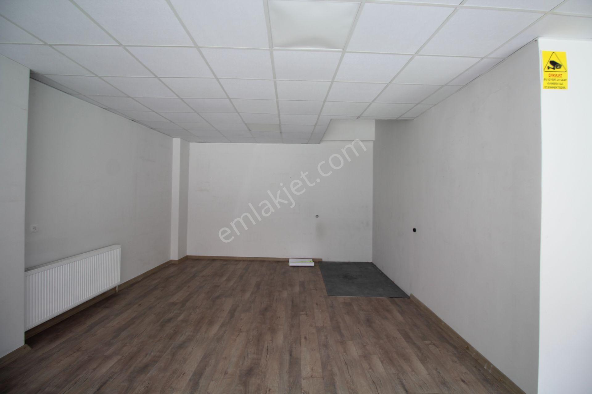 Aksaray Hamidiye Mahallesinde Kiralık 350 M Dükkan - Görsel 16