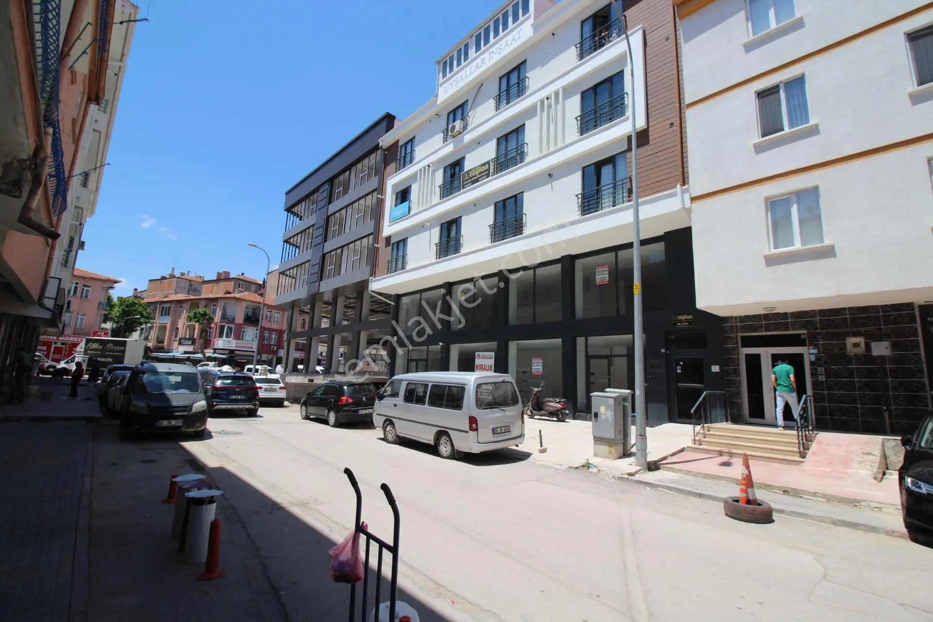 Aksaray Hamidiye Mahallesinde Kiralık 350 M Dükkan - Görsel 5