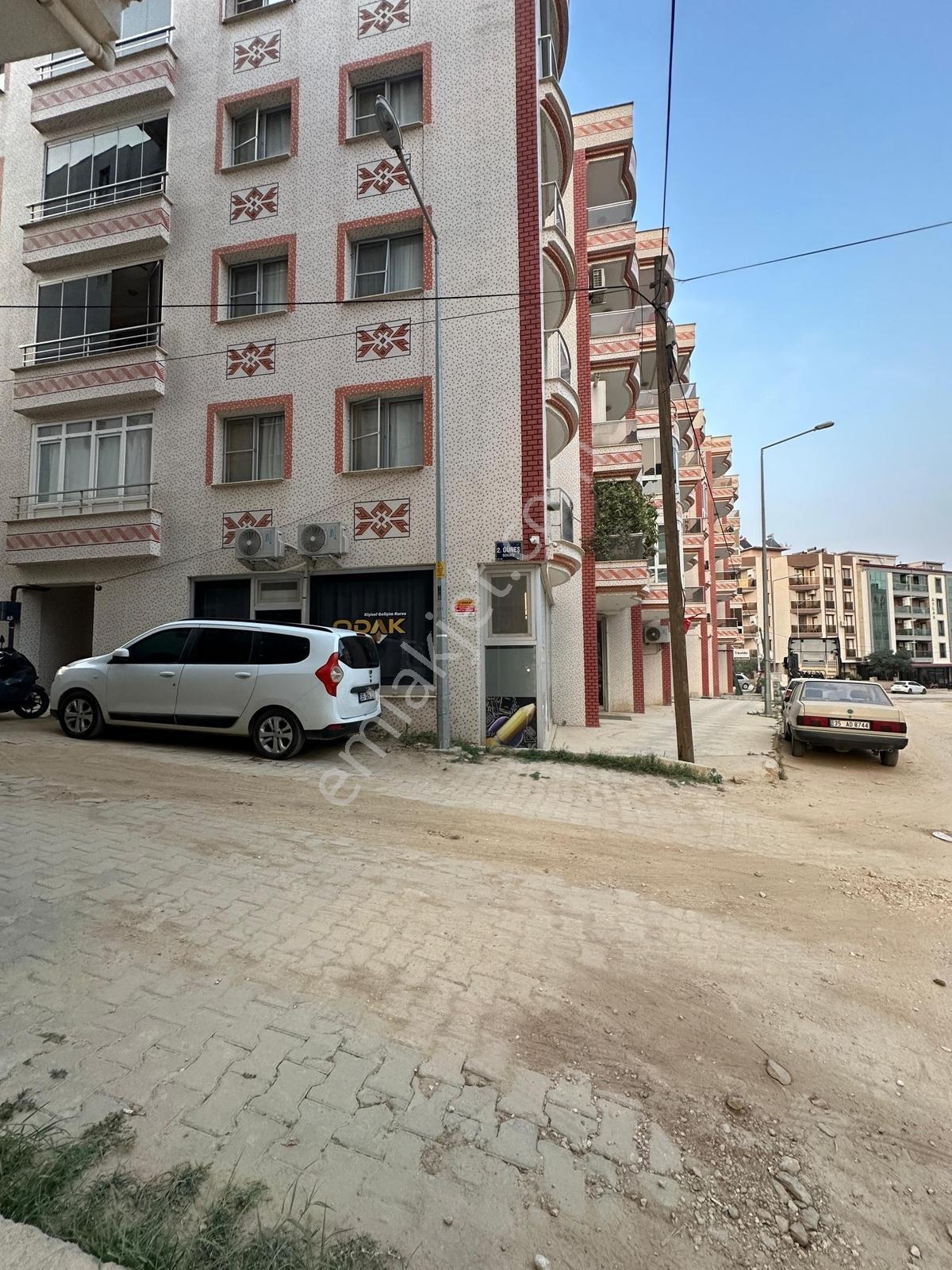 İstiklal Mahallesinde 3+1 Kiralık Ara Kat Cam Balkon Daire - Görsel 10